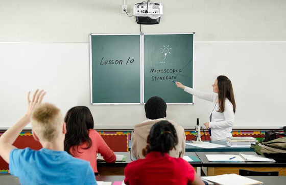 Schermo interattivo portatile di lavagne di Smartboard dell'aula di Digital