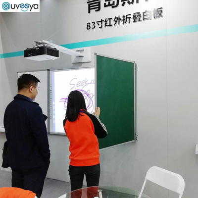 Schermo interattivo portatile di lavagne di Smartboard dell'aula di Digital